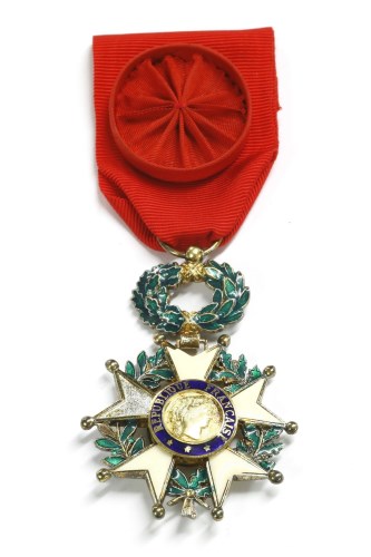 Lot 84 - A 'Legion d'honneur' Francaise Republique medal