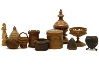 Lot 185 - A collection of treen items