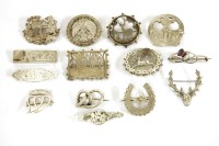 Lot 108 - Assorted silver brooches