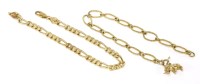 Lot 49 - A 9ct gold twisted and polished oval link bracelet