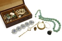 Lot 132 - A box containing costume jewellery