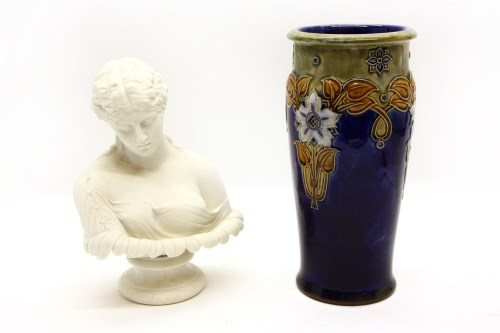 Lot 501 - A large Royal Doulton vase