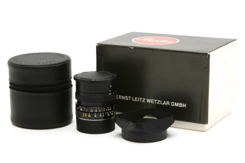 Lot 202 - A Leitz Leica Elmarit-m 28mm/F2.8 camera lens