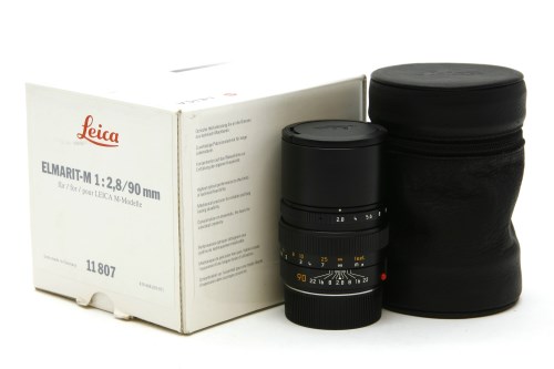 Lot 202 - A Leica Elmarit-m 90mm camera lens