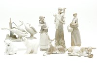Lot 239 - A collection of Lladro figures