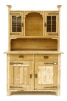 Lot 400 - A pine dresser