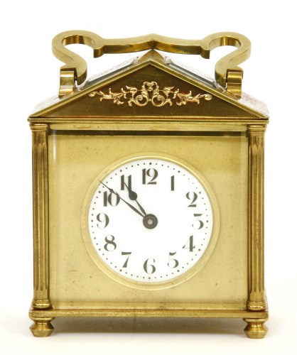 Lot 126 - An early 20th century brass carriage clock