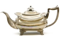 Lot 106 - A George III silver teapot