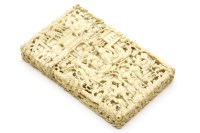 Lot 127 - A Chinese ivory card case