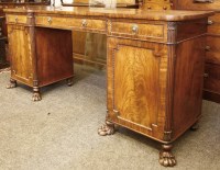 Lot 522 - A Regency mahogany sideboard