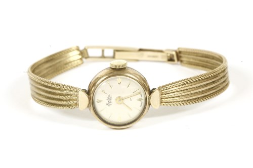 Lot 34 - A ladies 9ct gold Bertina star mechanical bracelet watch