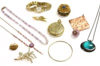 Lot 111 - A collection of costume jewellery