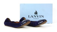 Lot 1418 - A pair of Lanvin blue suede ballerina pumps