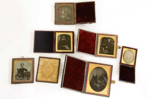 Lot 200 - A small quantity of daguerreotype and ambrotype photographs