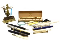 Lot 191 - A collection of Victorian and later pens