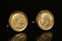Lot 562 - A pair of 9ct gold cufflinks