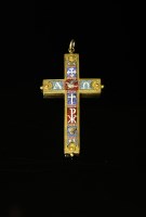 Lot 39 - A gold Archaeological Revival micromosaic cross