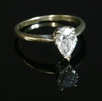 Lot 391 - A white gold single stone diamond ring