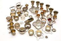 Lot 186 - A quantity of various silver and white metal and plated items