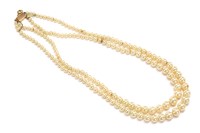 Lot 3 - A two row graduated simulated pearl necklace