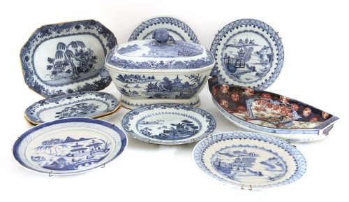 Lot 94 - Chinese blue and white plates