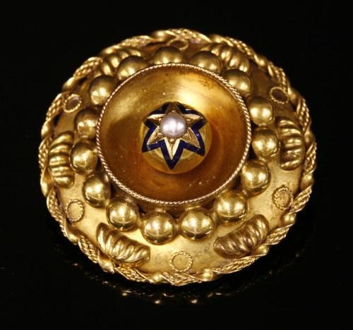 Lot 37 - A Victorian gold shield-style brooch