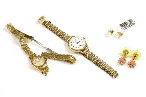 Lot 102 - A ladies 9ct gold Wintex mechanical watch head