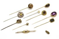 Lot 95 - A collection of assorted stick pins