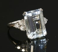Lot 360 - An Italian white gold single stone aquamarine ring