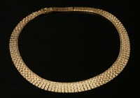 Lot 194 - A 9ct gold graduated fringe necklace