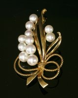 Lot 226 - A gold and cultured pearl spray brooch