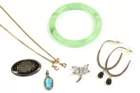 Lot 11A - A collection of costume jewellery