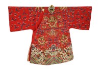 Lot 373 - A Chinese embroidered robe