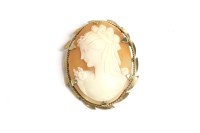 Lot 141 - A 9ct gold shell cameo brooch