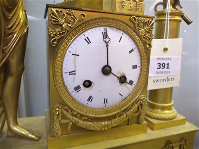 Lot 391 - A large gilt metal mantel clock