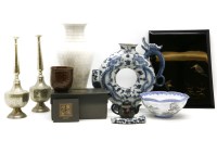 Lot 384 - A collection of Oriental wares
