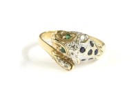 Lot 123 - A 9ct gold crossover ring