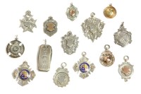 Lot 155 - A collection of regimental badges