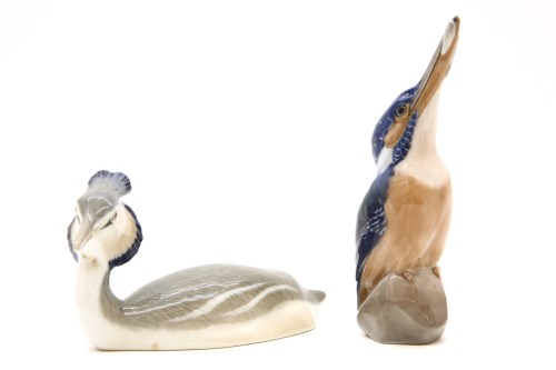 Lot 264 - Two Copenhagen birds