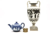 Lot 343 - A large mid 19th century Wedgewood Jasperware vase