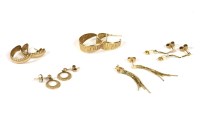 Lot 30 - A collection of gold earrings