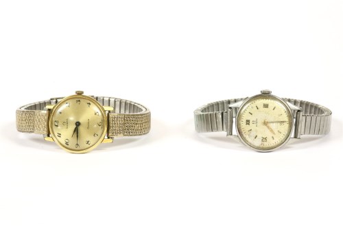 Lot 42 - A ladies gold plated Omega mechanical bracelet watch