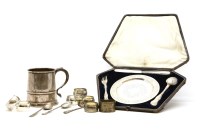 Lot 148 - A collection of silver items