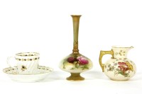 Lot 189 - An 18th century Worcester flight period teacup and saucer