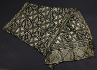 Lot 379 - An Art deco gold lame and black crochet scarf