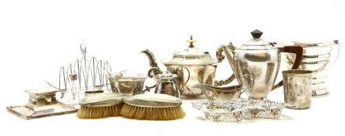 Lot 86 - A silver hot water pot and cover