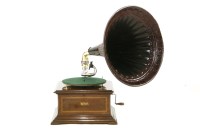 Lot 623 - An Edwardian inlaid mahogany cased gramophone