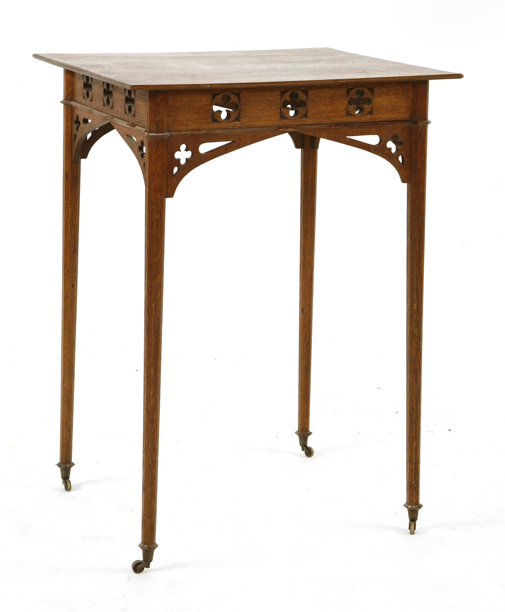 Lot 87 An oak occasional table