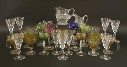 Lot 56 - A collection of glassware including