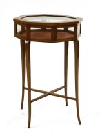 Lot 463 - An Edwardian inlaid mahogany bijouterie table